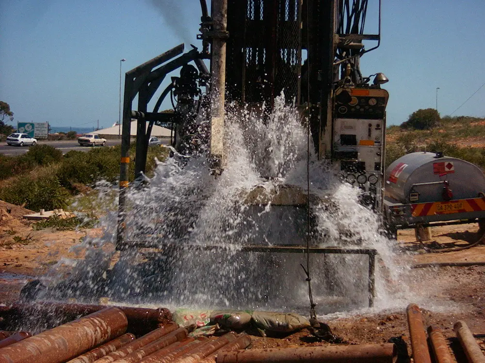 DTH Drilling vs Mud Rotary: Which Method is Best for Your Borehole?